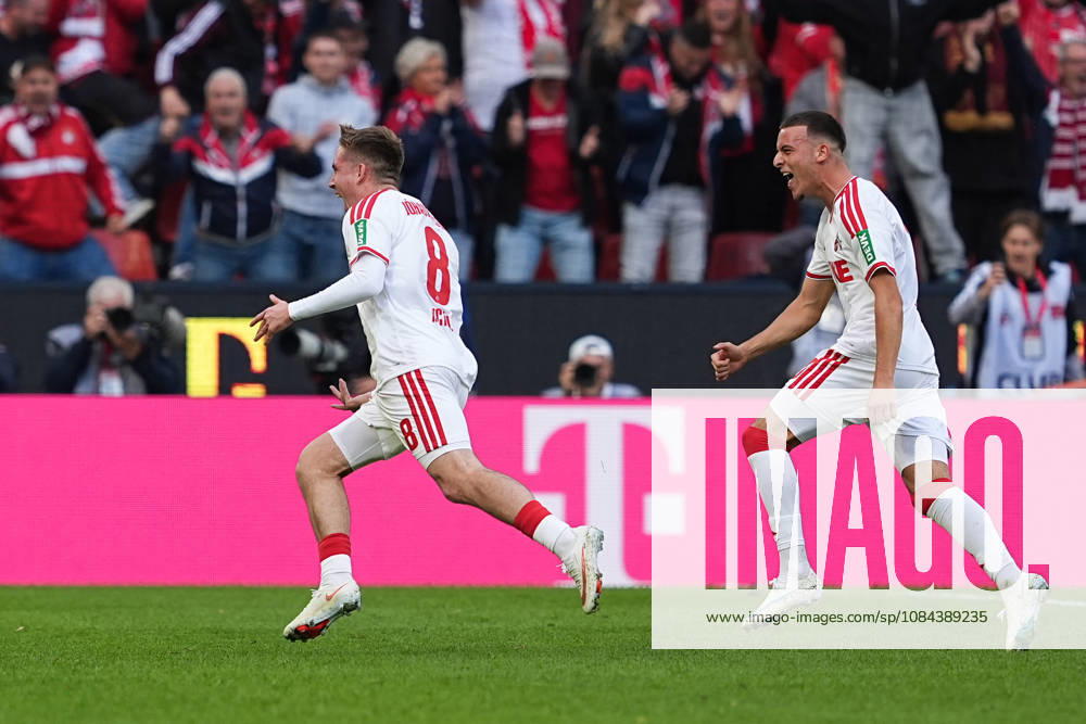 Herren, Fußball, 1.Bundesliga, 1.FC Köln - Borussia Mönchengladbach, Saison 2026 2027, RheinEnergieSTADION: Torjubel nach dem Tor zum 1:0 für den 1.FC Köln durch Torschütze Isak Johannesson (1.FC Köln, 8) zusammen mit Said El Mala (1.FC Köln, 10) DFB regulations prohibit any use of photographs as image sequences and or quasi-video.