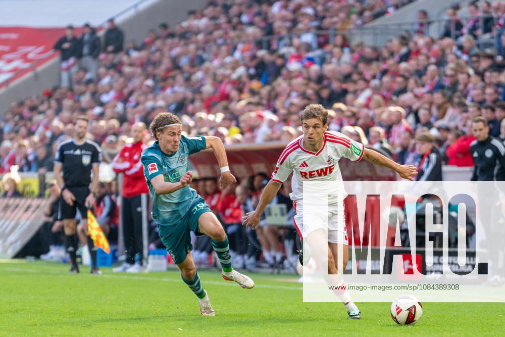 Hugo Bolin (Borussia Moenchengladbach, 38) und Julian Pauli (1.FC Koeln, 03) im Zweikampf 1.FC Köln vs. Borussia Moenchengladbach, Fussball, Bundesliga, 5.Spieltag, Saison 2026 27, 12.10.2026, DFL REGULATIONS PROHIBIT ANY USE OF PHOTOGRAPHS AS IMAGE SEQUENCES AND OR QUASI-VIDEO, 1.FC Köln vs. Borussia Moenchengladbach, Fussball, Bundesliga, 5.Spieltag, Saison 2026 27, 12.10.2026 Köln