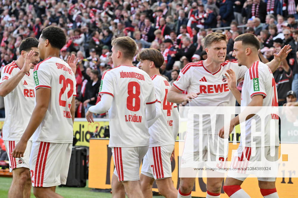 Jubel Köln 1:0, v.re., Said El Mala (1. FC Koeln), Marius Bülter (1.FC Koeln), Isak Johannesson (1.FC Koeln), Jahmai Simpson-Pusey (1.FC Koeln) 11.10.2026, Fussball 1. Bundesliga, Saison 2026 2027, 5. Spieltag, 1. FC Köln - Borussia Mönchengladbach DFL regulations prohibit any use of photographs as image sequences and or quasi-video Koeln Rhein-Energie-Stadion Nordrhein Westfalen Deutschland