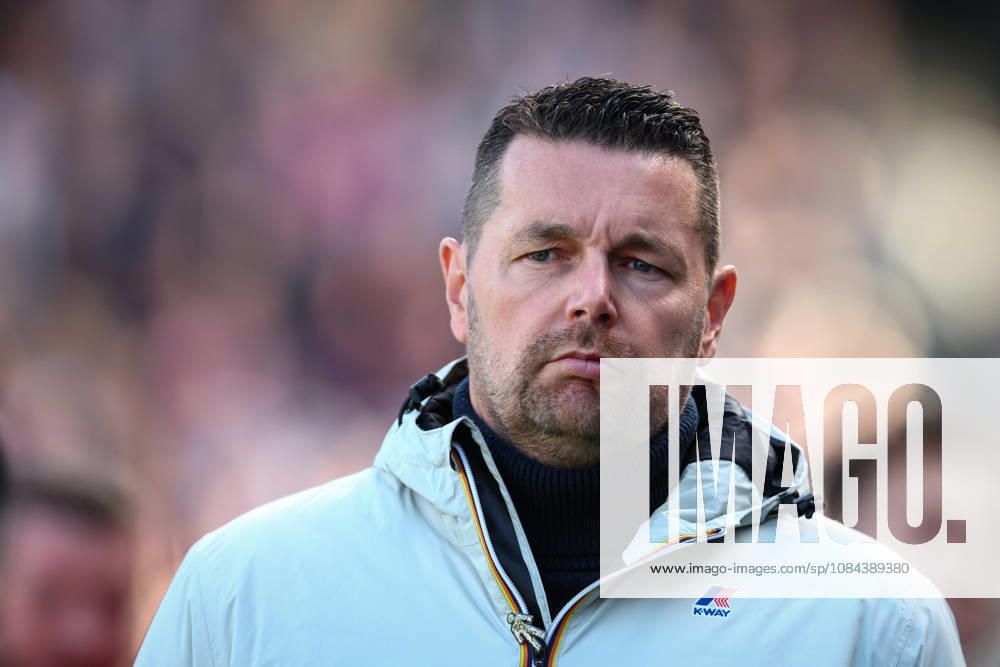Premier League: Crystal Palace v Nottingham Forest LONDON, UK - 11th Oct 2026: Crystal Palace manager Pierre Sage looks on ahead of the Premier League match between Crystal Palace FC and Nottingham Forest FC at Selhurst Park London Selhurst Park England United Kingdom