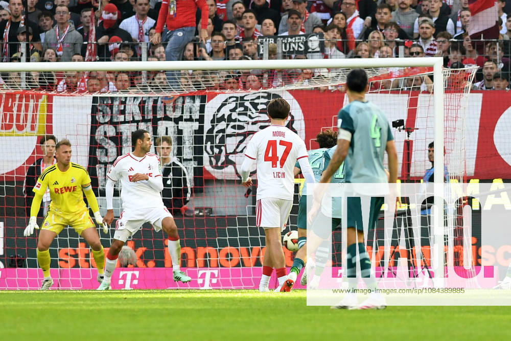 Joe Scally (Borussia Moenchengladbach) Tor zum 1:1 waehrend des Spiels der 1. Bundesliga zwischen 1. FC Koeln und Borussia Moenchengladbach, RheinEnergieStadion am 11. October 2026 in Koeln, Deutschland. (Foto von Ralf Treese DeFodi Images) +++ Joe Scally (Borussia Moenchengladbach) scores his teams first goal during the Bundesliga match between 1. FC Koeln and Borussia Moenchengladbach at RheinEnergieStadion on October 11, 2026 in Cologne, Germany. (Photo by Ralf Treese DeFodi Images) DFB DFL REGULATIONS PROHIBIT ANY USE OF PHOTOGRAPHS AS IMAGE SEQUENCES AND OR QUASI-VIDEO. (Photo by Ralf Treese DeFodi Images) -