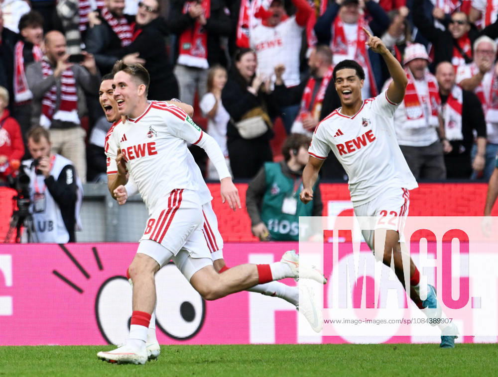 Fussball 1.Bundesliga, 1.FC Koeln - Borussia Mönchengladbach . 1 zu 0 für den 1.FC Köln. V.l.n.rechts : Said El Mala , Torschütze Isak Johannesson , Jahmai Simpson-Pusey ( alle 1.FC Köln ) Koeln
