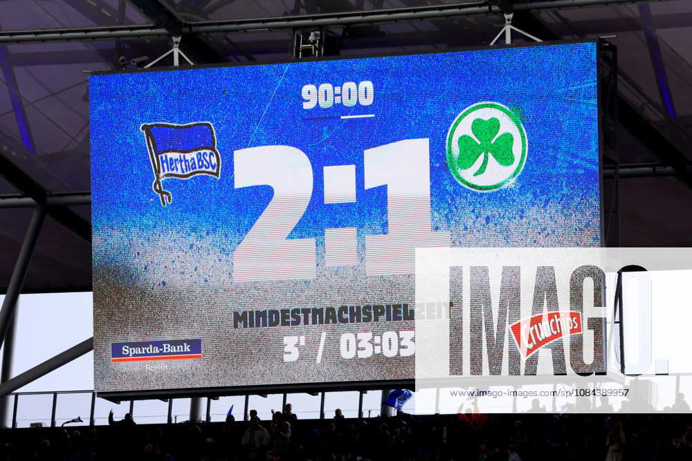 DEU GER, Fussball , 2.Fussballbundesliga , Spieltag, Saison 2026 2027, Berliner Olympiastadion, Hertha BSC vs. Greuther Fuerth Anzeigetafel mit dem Endergebnis, 2:1 2. Liga: DFB DFL regulations prohibit any use of photographs as image sequences and or quasi-video) nordphoto GmbH Engler Berlin Berliner Olympiastadion Berlin Deutschland