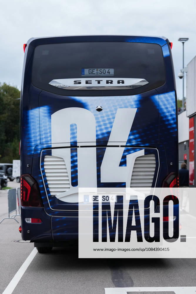 1. Bundesliga: SC Freiburg vs FC Schalke 04, 11.10.2026 FC Schalke 04 Bus vor dem Europa-Park Stadion 1. Bundesliga: SC Freiburg vs FC Schalke 04, Europa-Park-Stadion, 11.10.2026 DFB DFL REGULATIONS PROHIBIT ANY USE OF PHOTOGRAPHS AS IMAGE SEQUENCES AND OR QUASI-VIDEO.