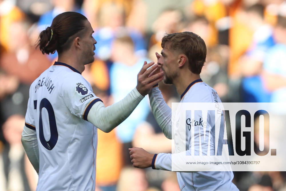11th October 2026; MKM Stadium, Hull, England; Premier League Football, Hull City versus Everton; Kiernan Dewsbury-Hall of Everton and Jack Grealish of Everton celebrate after scoring for 1-1 DavexLofthouse