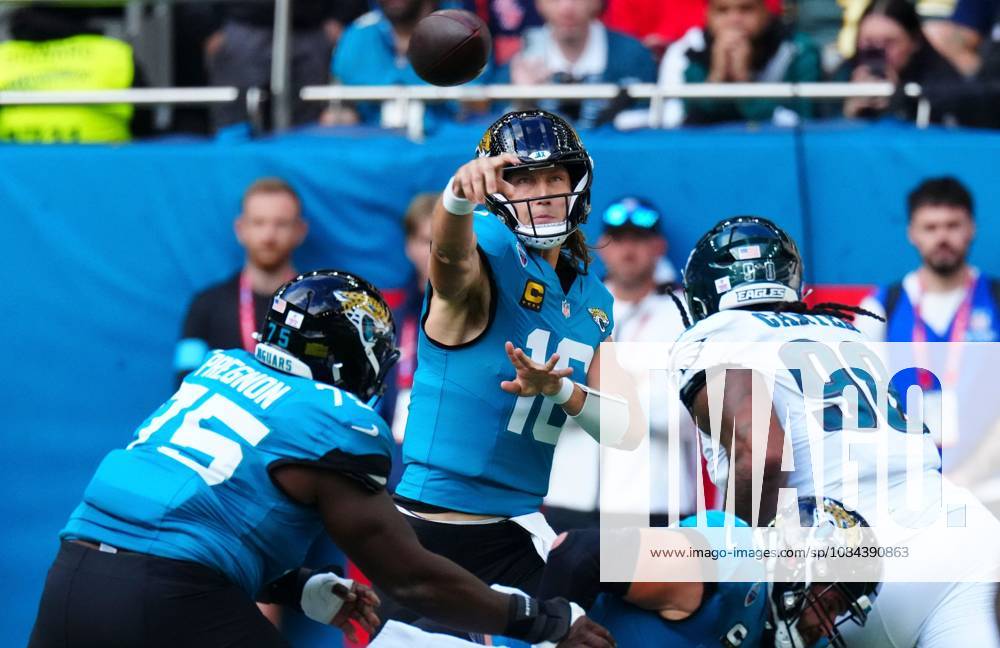 Trevor Lawrence of Jacksonville Jaguars Philadelphia Eagles v Jacksonville Jaguars, NFL, American Football Herren, USA American Football, Tottenham Hotspur Stadium, London, UK - 11 Oct 2026London Tottenham Hotspur Stadium United Kingdom