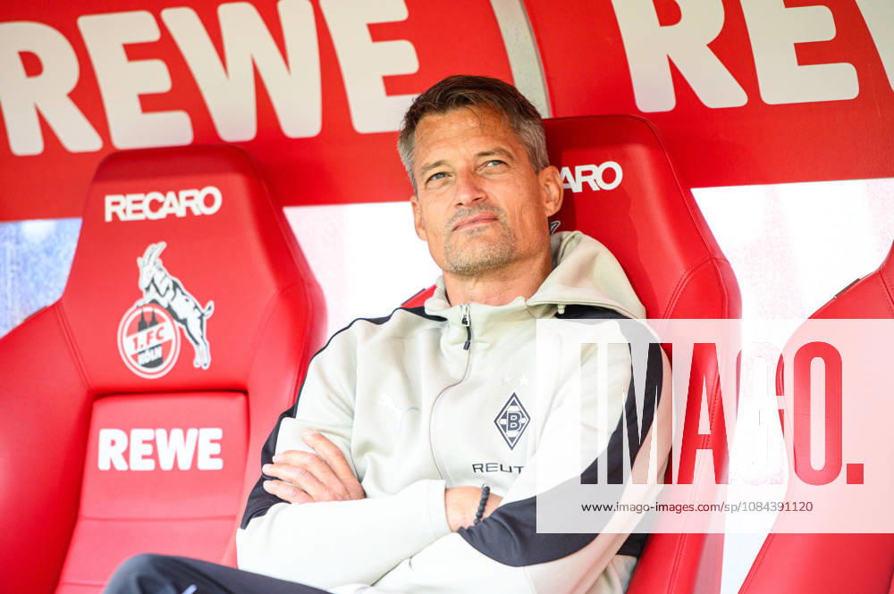 COLOGNE, GERMANY - 11 OCTOBER, 2026: Alexander Blessin, head coach - The Bundesliga match 1. FC Koeln vs. Borussia Moenchengladbach at RheinEnergieSTADION.