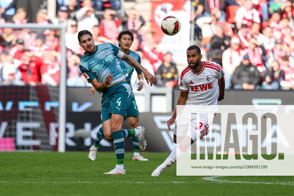 2026.10.11, Fußball, Bundesliga, 1. FC Köln - Borussia Mönchengladbach, RheinEnergieSTADION, 5.Spieltag, Saison 2026 2027: Kevin Diks (Borussia Moenchengladbach 4) im Zweikampf gegen Linton Maina (1. FC Koeln 37) DFB regulations prohibit any use of photographs as image sequences and or quasi-video. Photo: WilkowskixPressefotoKochx Nordrhein-Westfalen Deutschland