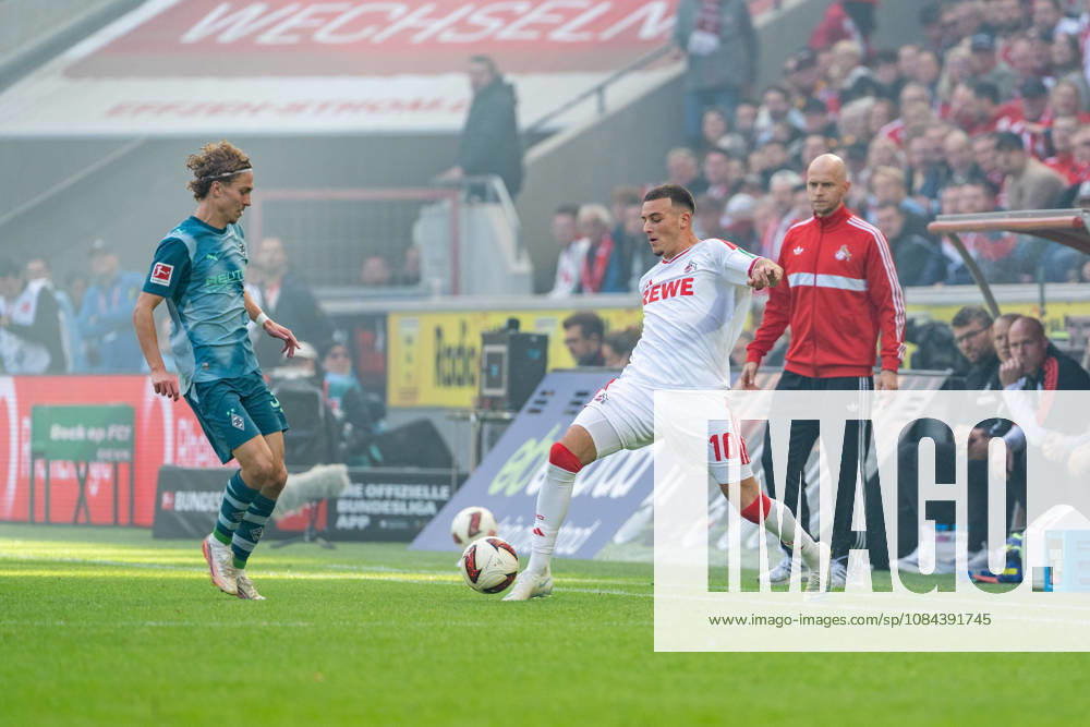 Hugo Bolin (Borussia Moenchengladbach, 38) im Zweikampf mit Said El Mala (1.FC Koeln, 10), Rene Wagner (1.FC Koeln, Trainer) 1.FC Köln vs. Borussia Moenchengladbach, Fussball, Bundesliga, 5.Spieltag, Saison 2026 27, 12.10.2026, DFL REGULATIONS PROHIBIT ANY USE OF PHOTOGRAPHS AS IMAGE SEQUENCES AND OR QUASI-VIDEO, 1.FC Köln vs. Borussia Moenchengladbach, Fussball, Bundesliga, 5.Spieltag, Saison 2026 27, 12.10.2026 Köln