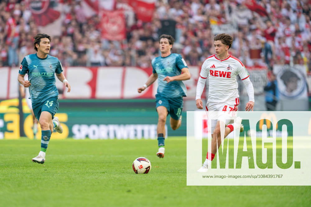 Daiki Haschioka (Borussia Moenchengladbach, 14) kommt beim Sprint von Mikey Moore (1.FC Koeln, 47) nicht mit 1.FC Köln vs. Borussia Moenchengladbach, Fussball, Bundesliga, 5.Spieltag, Saison 2026 27, 12.10.2026, DFL REGULATIONS PROHIBIT ANY USE OF PHOTOGRAPHS AS IMAGE SEQUENCES AND OR QUASI-VIDEO, 1.FC Köln vs. Borussia Moenchengladbach, Fussball, Bundesliga, 5.Spieltag, Saison 2026 27, 12.10.2026 Köln