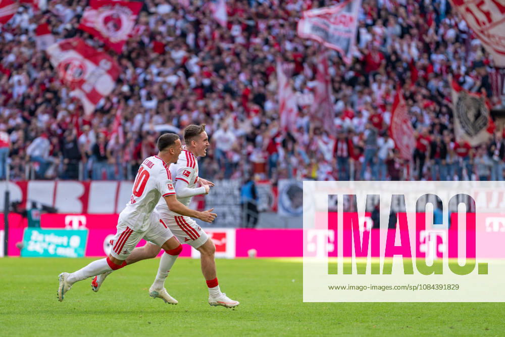 Isak Johannesson (1.FC Koeln, 08) und Said El Mala (1.FC Koeln, 10) mit dem Jubellauf nach dem 1:0 1.FC Köln vs. Borussia Moenchengladbach, Fussball, Bundesliga, 5.Spieltag, Saison 2026 27, 12.10.2026, DFL REGULATIONS PROHIBIT ANY USE OF PHOTOGRAPHS AS IMAGE SEQUENCES AND OR QUASI-VIDEO, 1.FC Köln vs. Borussia Moenchengladbach, Fussball, Bundesliga, 5.Spieltag, Saison 2026 27, 12.10.2026 Köln