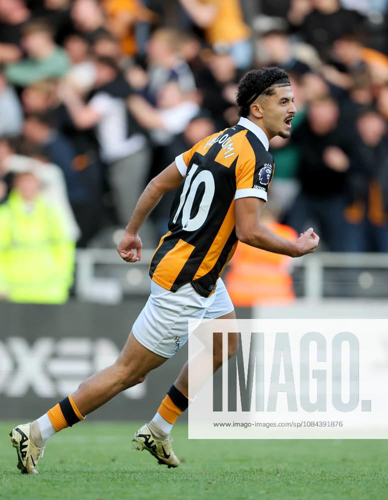 Hull City v Everton - Premier League 2026 27 Mohamed Belloumi of Hull City celebrates equalizing goal during the Premier League 2026 27 match between Hull City and Everton at MKM Stadium on October 11, 2026 in Hull, United Kingdom. WARNING! This Photograph May Only Be Used For Newspaper And Or Magazine Editorial Purposes. May Not Be Used For Publications Involving 1 player, 1 Club Or 1 Competition Without Written Authorisation From Football DataCo Ltd. For Any Queries, Please Contact Football DataCo Ltd on +44 (0) 207 864 9121 Hull MKM Stadium England United Kingdom