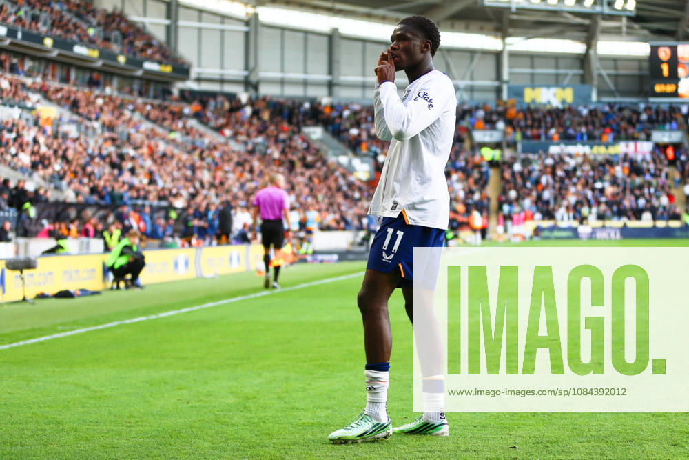 KINGSTON UPON HULL, ENGLAND, OCTOBER 11: Thierno Barry of Everton FC celebrates scoring his teams second goal during a Premier League 2026-27 match between Hull City and Everton FC at the MKM Stadium on October 11, 2026 in Kingston Upon Hull, England. (Photo by Zach Forster Sports Press Photo)