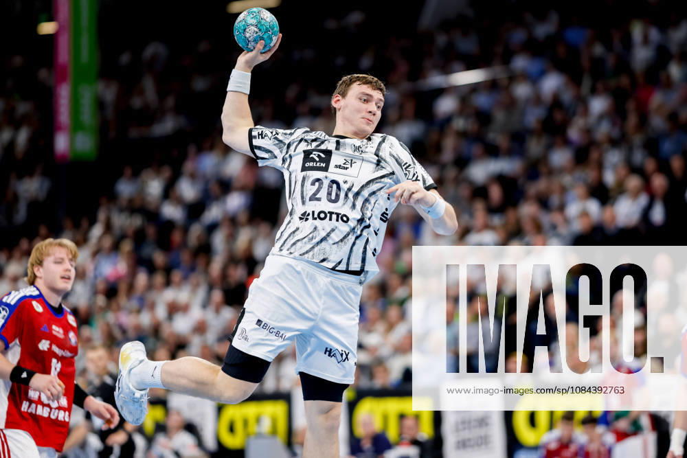 - Handball, 1. Bundesliga 2026 27, THW Kiel - Handball Club Hamburg: Lukas Laube (THW Kiel, 20)