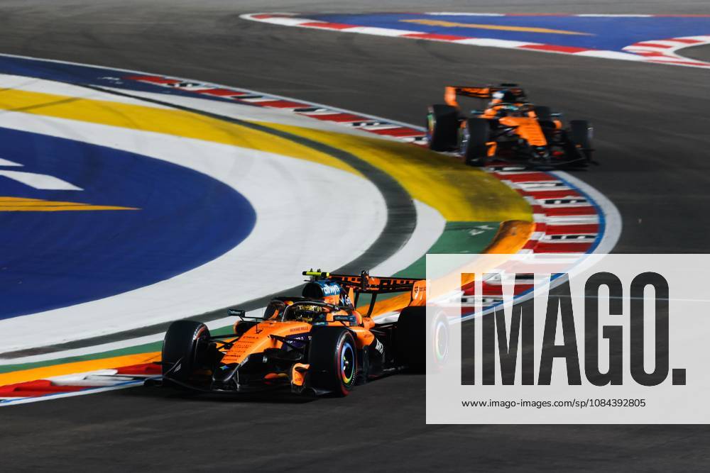 01 NORRIS Lando (gbr), McLaren F1 Team MCL40, action Singapore 2026 81 PIASTRI Oscar (aus), McLaren F1 Team MCL40, action 01 NORRIS Lando (gbr), McLaren F1 Team MCL40, action Singapore 2026 Singapore