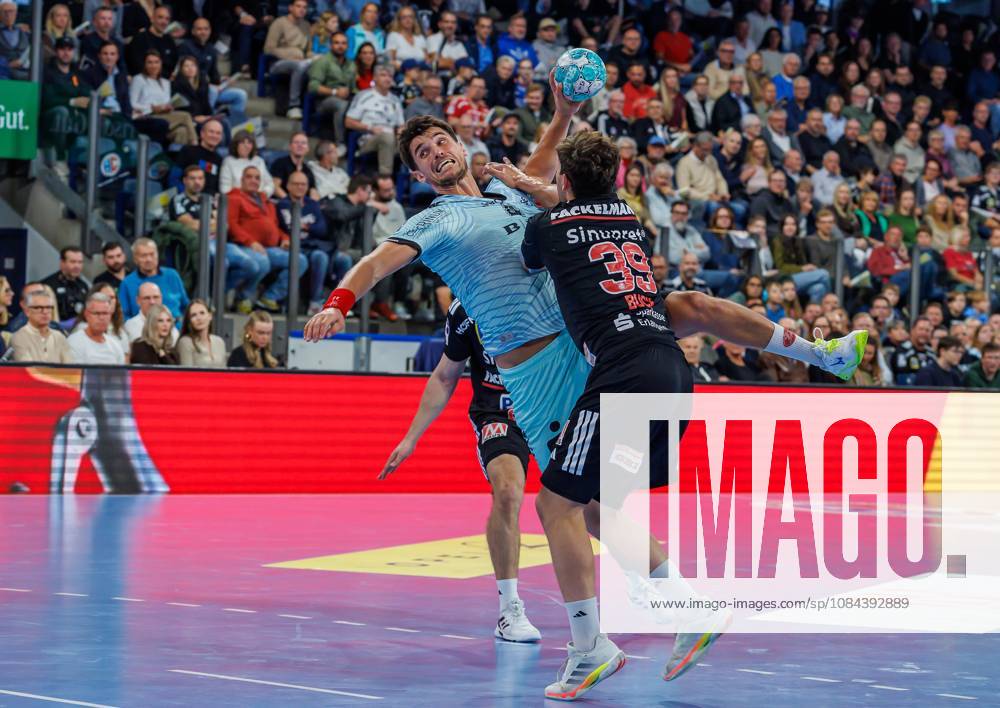 Handball - 1. Bundesliga OPEL HBL - Saison 2026 2027 - 08. Spieltag: HC Erlangen Metropolregion Nürnberg HCE - MT Melsungen - DaMa - - Nikolaj Enderleit (4, MT Melsungen ) Tobias Buck (39, HC Erlangen HCE )