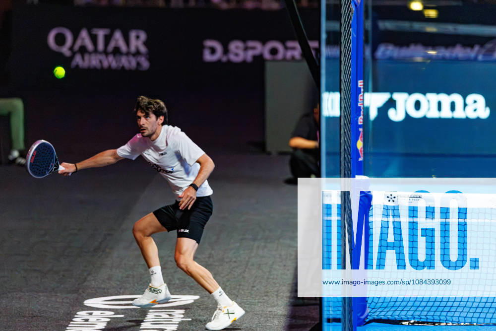 DÜSSELDORF, GERMANY - 11 OCTOBER 2026: Image shows Franco Stupaczuk (ARG) out of court play during CUPRA Germany Premier Padel P2 2026 Day 8: Finals at CASTELLO Düsseldorf on 11 10 2026 in Düsseldorf, Germany. Germany