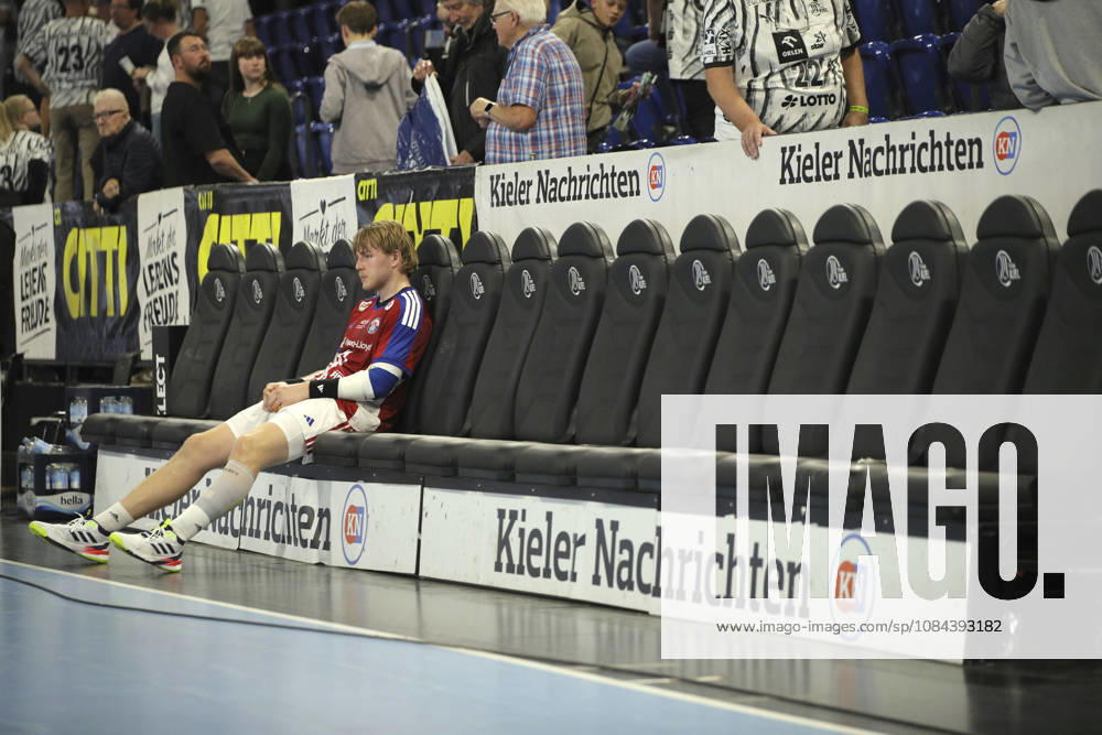 Foto : Enttäuschung nach dem Schlußpfiff bei den Spielern aus Hamburg , hier trauert Martin HOVDE Handball Herren 1. Bundesliga 8. Spieltag am So. 11.10.2026 THW Kiel - HCH Hamburg