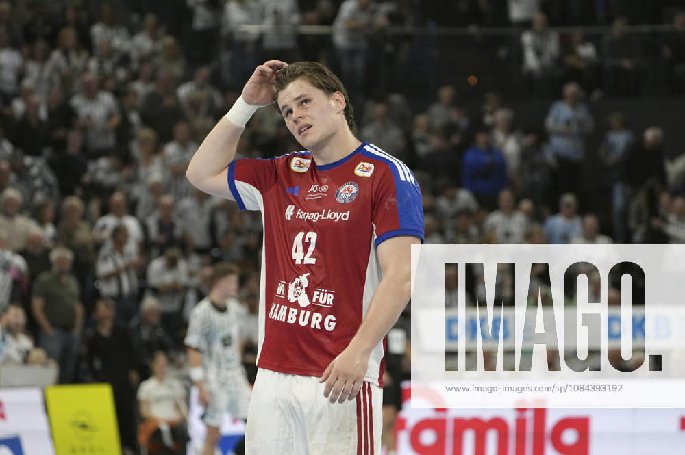 Foto : Enttäuschung nach dem Schlußpfiff bei den Spielern aus Hamburg , hier trauert Jan-Christian Schmidt Handball Herren 1. Bundesliga 8. Spieltag am So. 11.10.2026 THW Kiel - HCH Hamburg