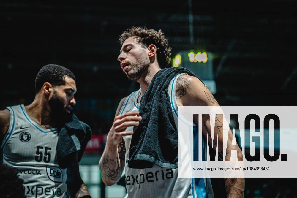 Basketball easyCredit BBL Bundesliga, Frankfurt Skyliners - Veolia Towers Hamburg Sid-Marlon Theis (Veolia Towers Hamburg) Frankfurt am Main