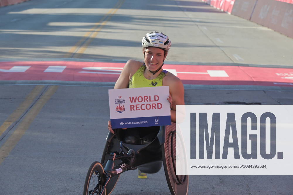 Chicago Marathon 2026 CHICAGO, UNITED STATES - OCTOBER 11: Swiss wheelchair racer Catherine Debrunner wins women’s professional wheelchair division in an unofficial world record time of 1:33:16 at the 2026 Bank of America Chicago Marathon in Chicago, United States on October 11, 2026. Jacek Boczarski Anadolu Chicago United States. Editorial use only. Please get in touch for any other usage.