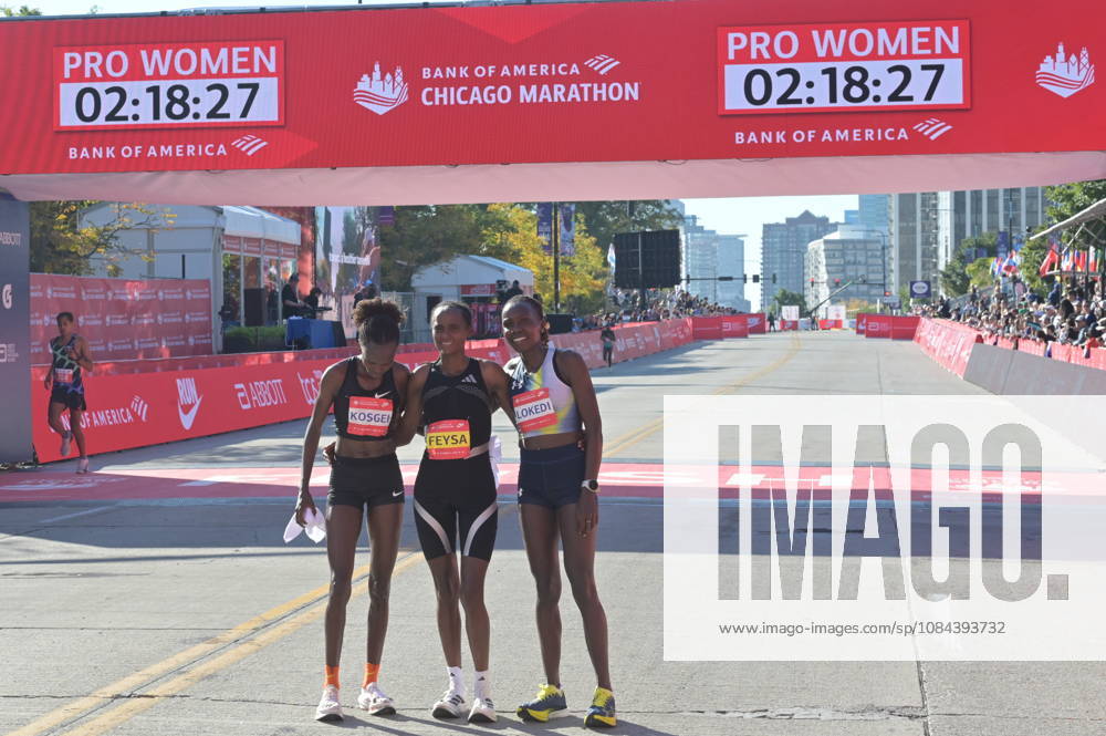 Chicago Marathon 2026 CHICAGO, ILLINOIS - OCTOBER 11: Ethiopian runner Hawi Feysa crosses the finish line to win the women s professional division at the 48th Bank of America Chicago Marathon in Chicago, United States on October 11, 2026. Over 55,000 participants competed on the 26.2-mile course starting and finishing in Grant Park. Jacek Boczarski Anadolu Chicago United States. Editorial use only. Please get in touch for any other usage.