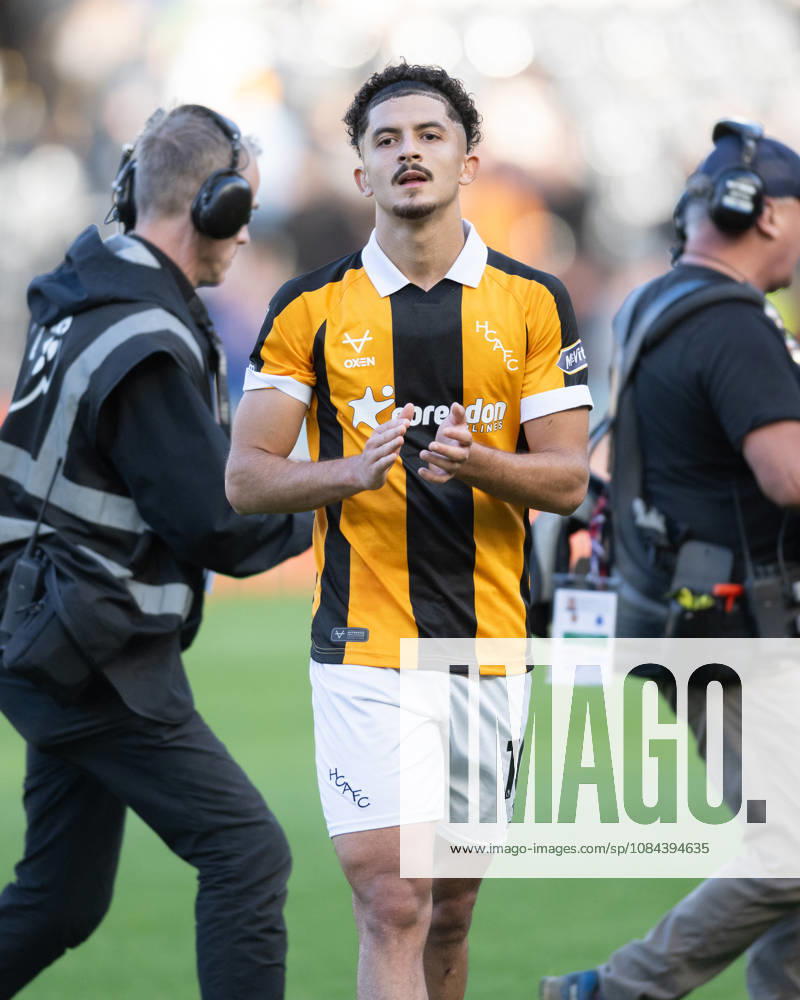 Hull City v Everton Premier League Mohamed Belloumi of Hull City following the Premier League match between Hull City and Everton at the MKM Stadium, Hull. 11 10 2026 UK Newspapers OUT