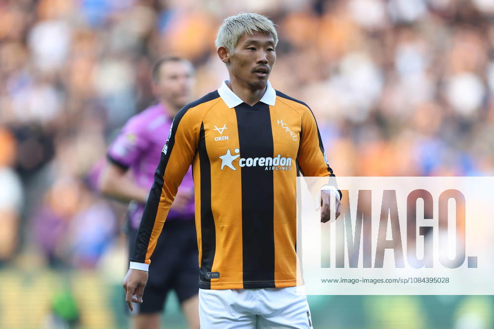 11th October 2026; MKM Stadium, Hull, England; Premier League Football, Hull City versus Everton; Hidemasa Morita of Hull City DavexLofthouse