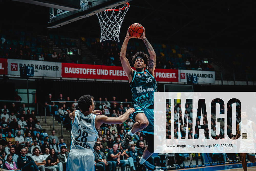 Basketball easyCredit BBL Bundesliga, Frankfurt Skyliners - Veolia Towers Hamburg Roman Bedime (Skyliners Frankfurt) Frankfurt am Main
