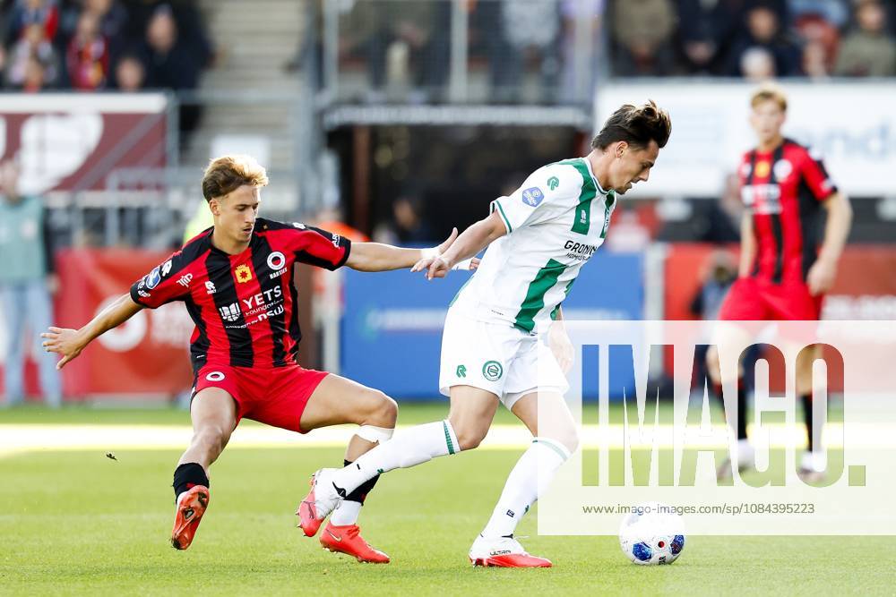 ROTTERDAM - (lr) Lennard Hartjes of Excelsior Rotterdam, Tika de Jonge of FC Groningen during the Dutch Eredivisie match between Excelsior and FC Groningen at Woudestein Stadium on October 11, 2026 in Rotterdam, the Netherlands. BAS CZERWINSKI ANP Eredivisie 2026 27 ANPxSportx IVx 572140339 originalFilename: 572140339