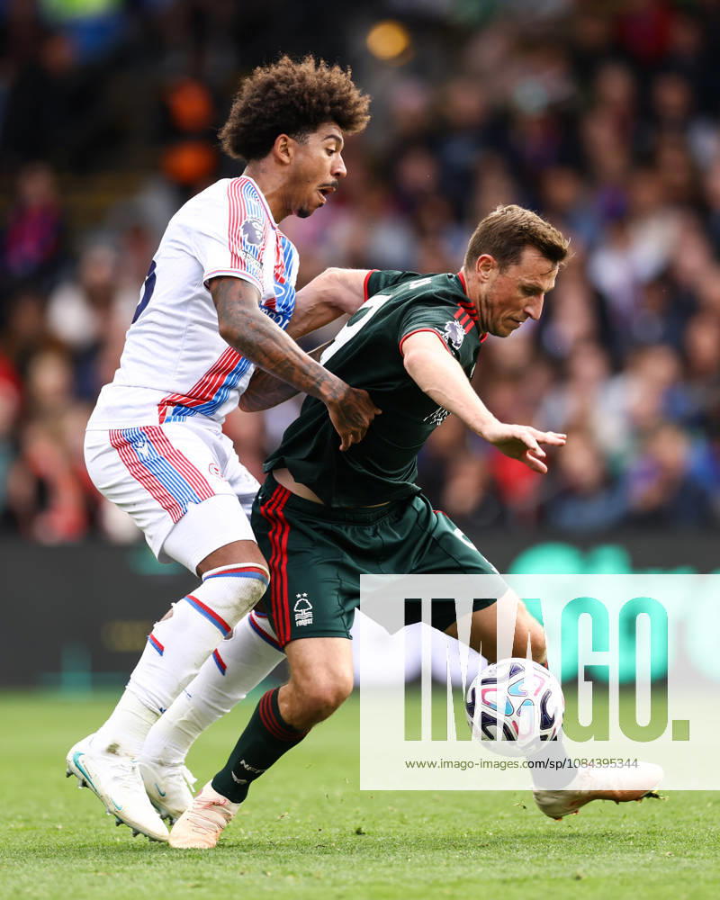 Crystal Palace v Nottingham Forest 11 October 2026, London - Premier League Football - Crystal Palace v Nottingham Forest - Chris Richards of Crystal Palace and Chris Wood of Nottingham Forest - Photo: Jacques Feeney Offside. London UK