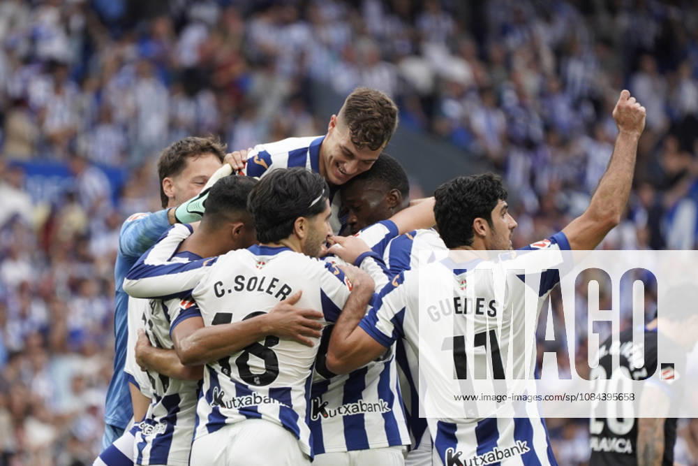Arsen Zakharyan of Real Sociedad seen during LaLiga EA Sports 26 27 game between teams of Real Sociedad and Deportivo la Coruna (Mickael Ducint Ball Raw Images) San Sebastian Estadio Anoeta Spain