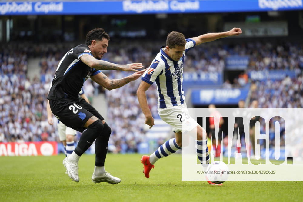 Arsen Zakharyan of Real Sociedad seen during LaLiga EA Sports 26 27 game between teams of Real Sociedad and Deportivo la Coruna (Mickael Ducint Ball Raw Images) San Sebastian Estadio Anoeta Spain