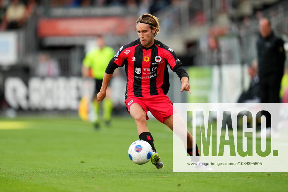 Eredivisie: Excelsior Rotterdam v FC Groningen Rotterdam - Agust Orri Thorsteinsson of Excelsior Rotterdam dribbles during the eight competition round of the 2026 2027 Eredivisie season. The match is set between Excelsior Rotterdam and FC Groningen at Stadion Woudestein on 11 October 2026 in Rotterdam, Netherlands. (Hero Images Yannick Verhoeven)