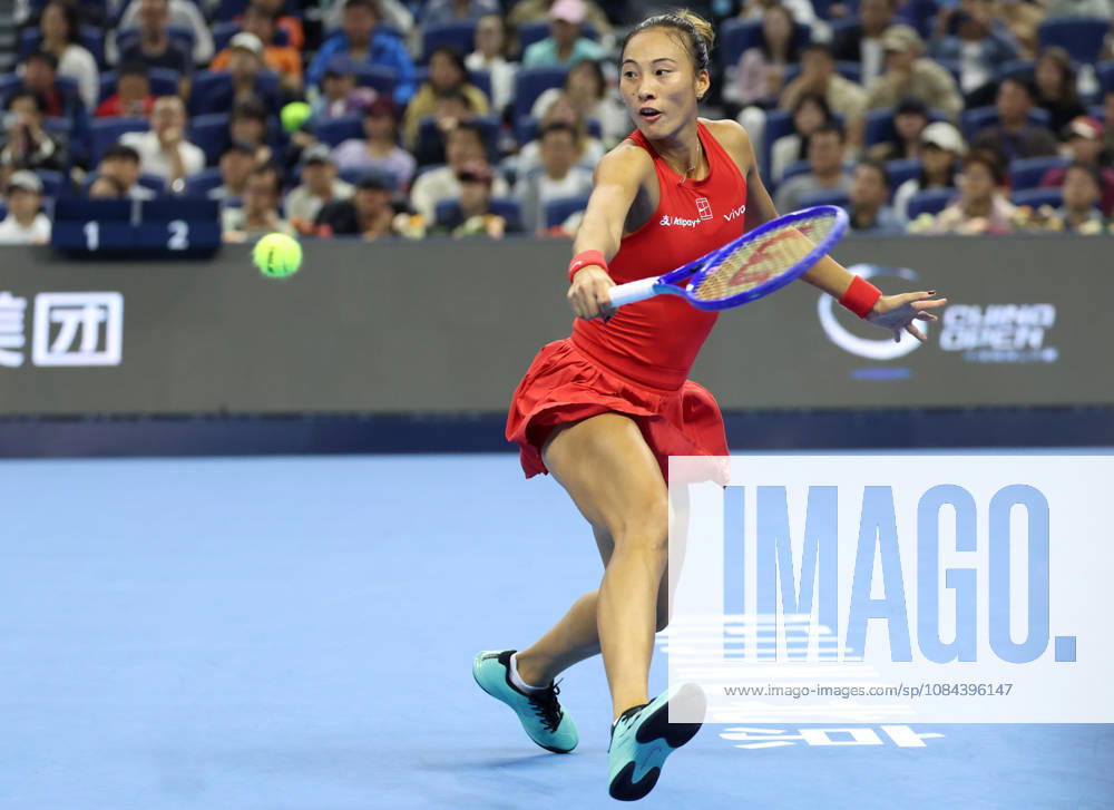 (261011) -- BEIJING, Oct. 11, 2026 -- Zheng Qinwen hits a return during the women s singles final between Zheng Qinwen of China and Mirra Andreeva of Russia at 2026 China Open tennis tournament in Beijing, China, Oct. 11, 2026. ) (SP)CHINA-BEIJING-TENNIS-CHINA OPEN-WOMEN S SINGLES-FINAL (CN) ZhangxChenlin