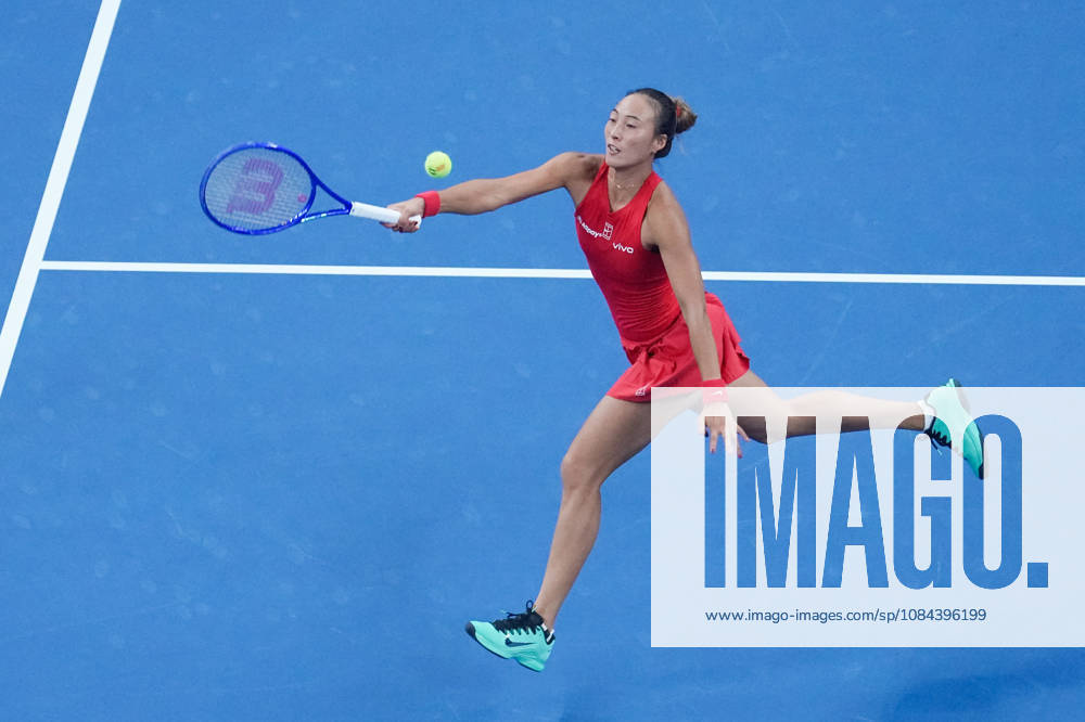 (261011) -- BEIJING, Oct. 11, 2026 -- Zheng Qinwen hits a return during the women s singles final between Zheng Qinwen of China and Mirra Andreeva of Russia at 2026 China Open tennis tournament in Beijing, China, Oct. 11, 2026. ) (SP)CHINA-BEIJING-TENNIS-CHINA OPEN-WOMEN S SINGLES-FINAL (CN) JuxHuanzong