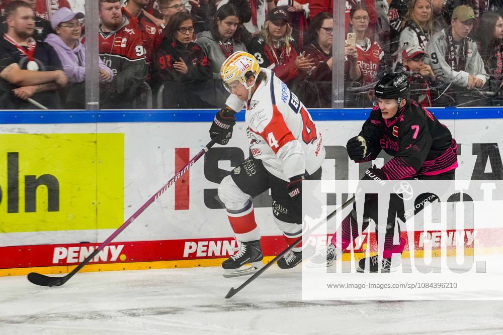 Eishockey Penny-DEL 8.Spieltag Kölner Haie - Nürnberg Ice Tigers am 11.10.2026 in der Lanxess Arena in Köln Josef Eham ( Nürnberg ), links - Carlos Händel ( Köln ), rechts Gemäß den Vorgaben der DEL Deutsche Eishockey Liga ist die Publikation und Weiterverwertung der Aufnahmen in elektronischen Medien und Endgeräten aller Art während des laufenden Spiels nicht zulässig.