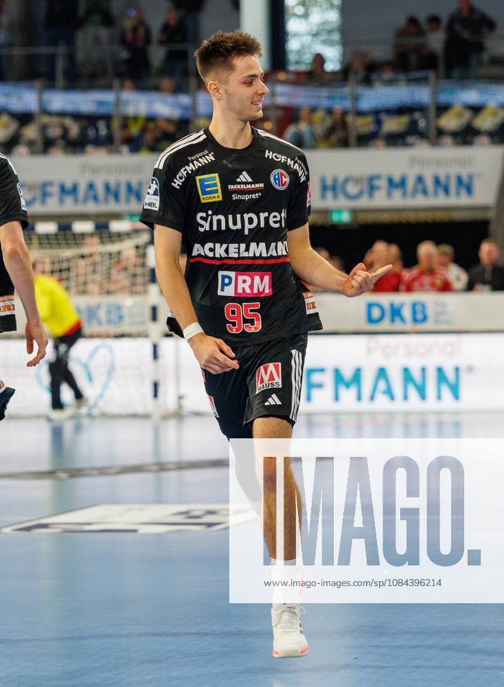 Handball - 1. Bundesliga OPEL HBL - Saison 2026 2027 - 08. Spieltag: HC Erlangen Metropolregion Nürnberg HCE - MT Melsungen - DaMa - - Tim Gömmel Goemmel (95, HC Erlangen HCE ) freut sich Freude jubel Jubel