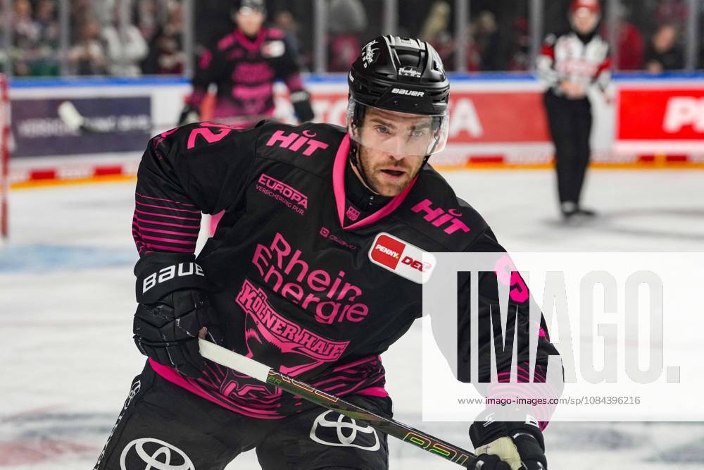 Eishockey Penny-DEL 8.Spieltag Kölner Haie - Nürnberg Ice Tigers am 11.10.2026 in der Lanxess Arena in Köln Marcel Noebels ( Köln ) Gemäß den Vorgaben der DEL Deutsche Eishockey Liga ist die Publikation und Weiterverwertung der Aufnahmen in elektronischen Medien und Endgeräten aller Art während des laufenden Spiels nicht zulässig.