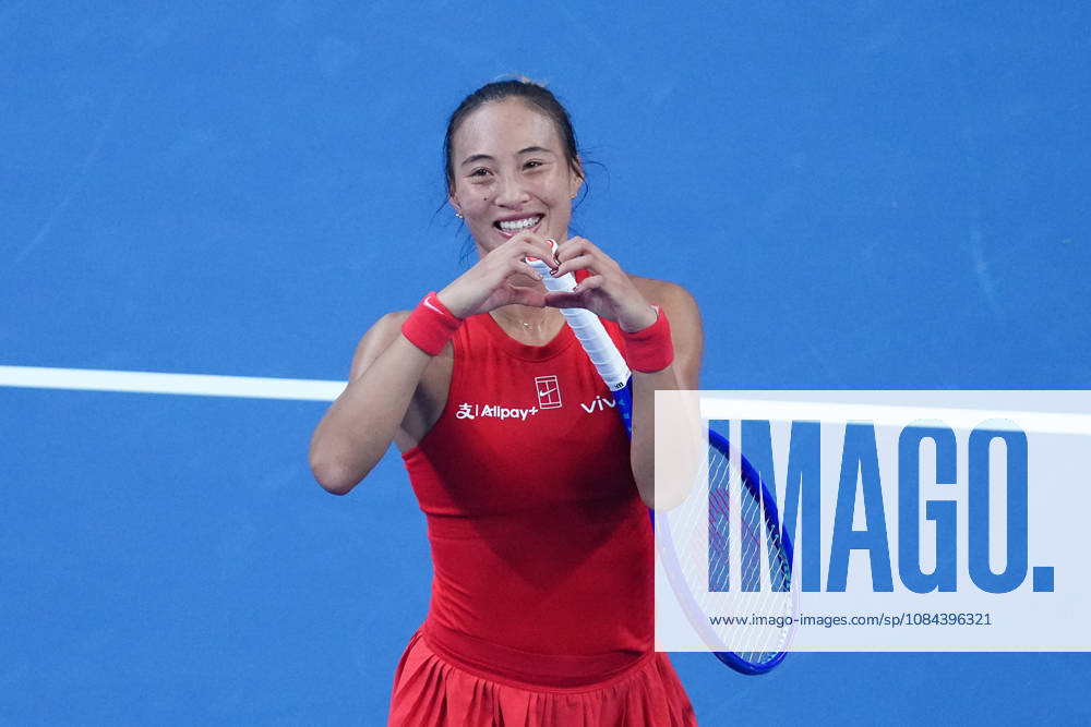 (261011) -- BEIJING, Oct. 11, 2026 -- Zheng Qinwen reacts after the women s singles final between Zheng Qinwen of China and Mirra Andreeva of Russia at 2026 China Open tennis tournament in Beijing, China, Oct. 11, 2026. ) (SP)CHINA-BEIJING-TENNIS-CHINA OPEN-WOMEN S SINGLES-FINAL (CN) JuxHuanzong
