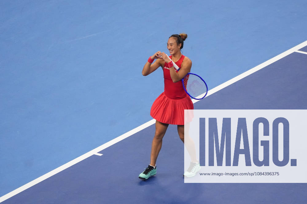 (261011) -- BEIJING, Oct. 11, 2026 -- Zheng Qinwen reacts after the women s singles final between Zheng Qinwen of China and Mirra Andreeva of Russia at 2026 China Open tennis tournament in Beijing, China, Oct. 11, 2026. ) (SP)CHINA-BEIJING-TENNIS-CHINA OPEN-WOMEN S SINGLES-FINAL (CN) XiexHan
