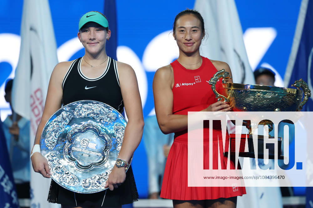 (261011) -- BEIJING, Oct. 11, 2026 -- Zheng Qinwen (R) and Mirra Andreeva pose with their trophies during the awarding ceremony after the women s singles final between Zheng Qinwen of China and Mirra Andreeva of Russia at 2026 China Open tennis tournament in Beijing, China, Oct. 11, 2026. ) (SP)CHINA-BEIJING-TENNIS-CHINA OPEN-WOMEN S SINGLES-FINAL (CN) ZhangxChenlin