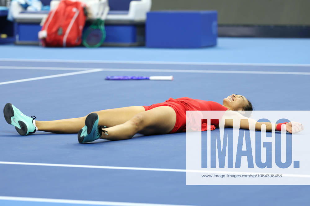 (261011) -- BEIJING, Oct. 11, 2026 -- Zheng Qinwen celebrates victory after the women s singles final between Zheng Qinwen of China and Mirra Andreeva of Russia at 2026 China Open tennis tournament in Beijing, China, Oct. 11, 2026. ) (SP)CHINA-BEIJING-TENNIS-CHINA OPEN-WOMEN S SINGLES-FINAL (CN) ZhangxChenlin