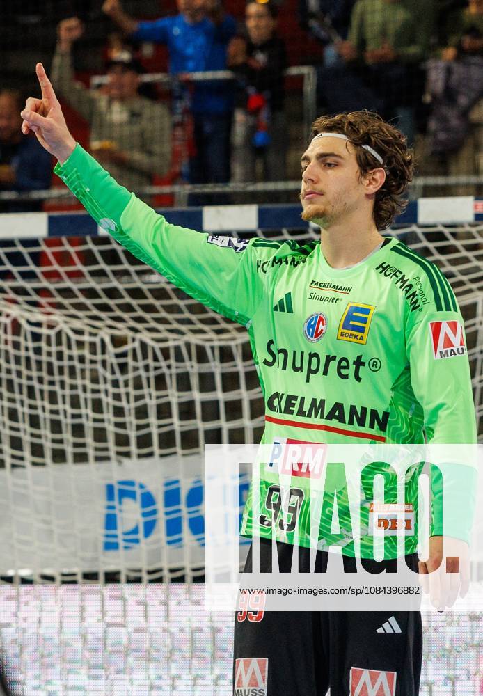 Handball - 1. Bundesliga OPEL HBL - Saison 2026 2027 - 08. Spieltag: HC Erlangen Metropolregion Nürnberg HCE - MT Melsungen - DaMa - - Jubel Freude - Tin Herceg (99, HC Erlangen HCE )