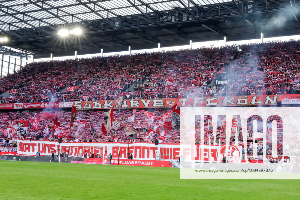 2026.10.11, Fußball, Bundesliga, 1. FC Köln - Borussia Mönchengladbach, RheinEnergieSTADION, 5.Spieltag, Saison 2026 2027: Choreografie mit Pyrotechnik auf der Tribuene der Koelner Fans DFB regulations prohibit any use of photographs as image sequences and or quasi-video. Photo: WilkowskixPressefotoKochx Nordrhein-Westfalen Deutschland