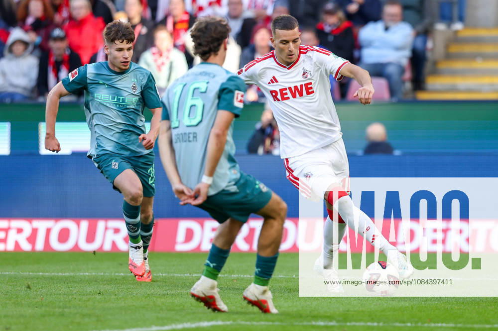 2026.10.11, Fußball, Bundesliga, 1. FC Köln - Borussia Mönchengladbach, RheinEnergieSTADION, 5.Spieltag, Saison 2026 2027: Said El Mala (1. FC Koeln 10) im Zweikampf gegen Philipp Sander (Borussia Moenchengladbach 16) DFB regulations prohibit any use of photographs as image sequences and or quasi-video. Photo: WilkowskixPressefotoKochx Nordrhein-Westfalen Deutschland