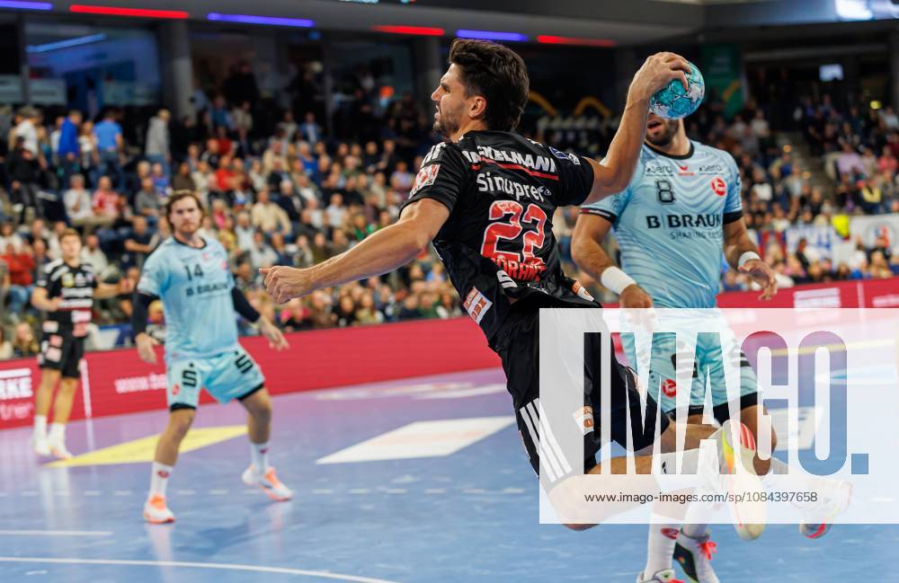 Handball - 1. Bundesliga OPEL HBL - Saison 2026 2027 - 08. Spieltag: HC Erlangen Metropolregion Nürnberg HCE - MT Melsungen - DaMa - - Eloy Morante Maldonado (22, HC Erlangen HCE )