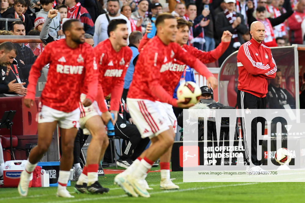 Trainer Rene Wagner (1. FC Koeln) Renà Wagner (1. FC Koeln) ruhig beim Schlusspfiff waehrend des Spiels der 1. Bundesliga zwischen 1. FC Koeln und Borussia Moenchengladbach, RheinEnergieStadion am 11. October 2026 in Koeln, Deutschland. (Foto von Ralf Treese DeFodi Images) +++ Trainer Rene Wagner (1. FC Koeln) Renà Wagner (1. FC Koeln) looks on during the Bundesliga match between 1. FC Koeln and Borussia Moenchengladbach at RheinEnergieStadion on October 11, 2026 in Cologne, Germany. (Photo by Ralf Treese DeFodi Images) DFB DFL REGULATIONS PROHIBIT ANY USE OF PHOTOGRAPHS AS IMAGE SEQUENCES AND OR QUASI-VIDEO. (Photo by Ralf Treese DeFodi Images) -