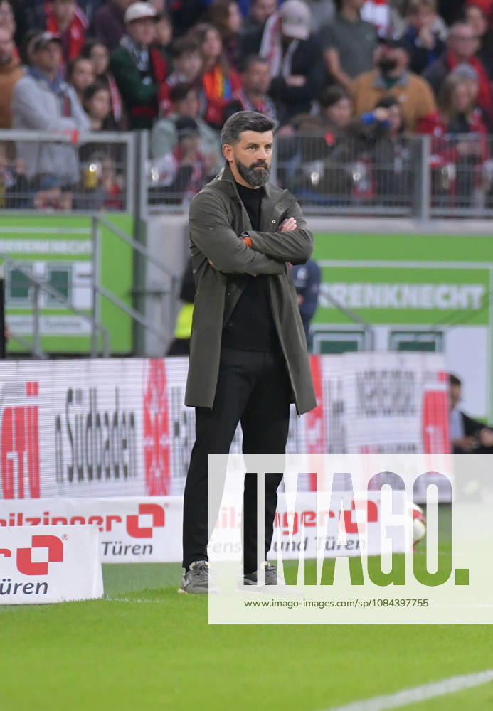 Fussball 1.Bundesliga, SC Freiburg - FC Schalke 04 v.l. Trainer MIRON MUSLIC (FC Schalke 04) Freiburg