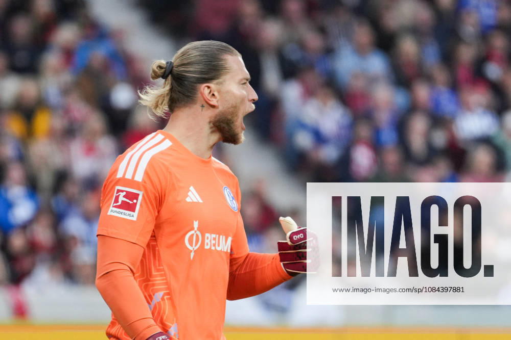 1. Bundesliga: SC Freiburg vs FC Schalke 04, 11.10.2026 Loris Karius (FC Schalke 04, 1) 1. Bundesliga: SC Freiburg vs FC Schalke 04, Europa-Park-Stadion, 11.10.2026 DFB DFL REGULATIONS PROHIBIT ANY USE OF PHOTOGRAPHS AS IMAGE SEQUENCES AND OR QUASI-VIDEO.